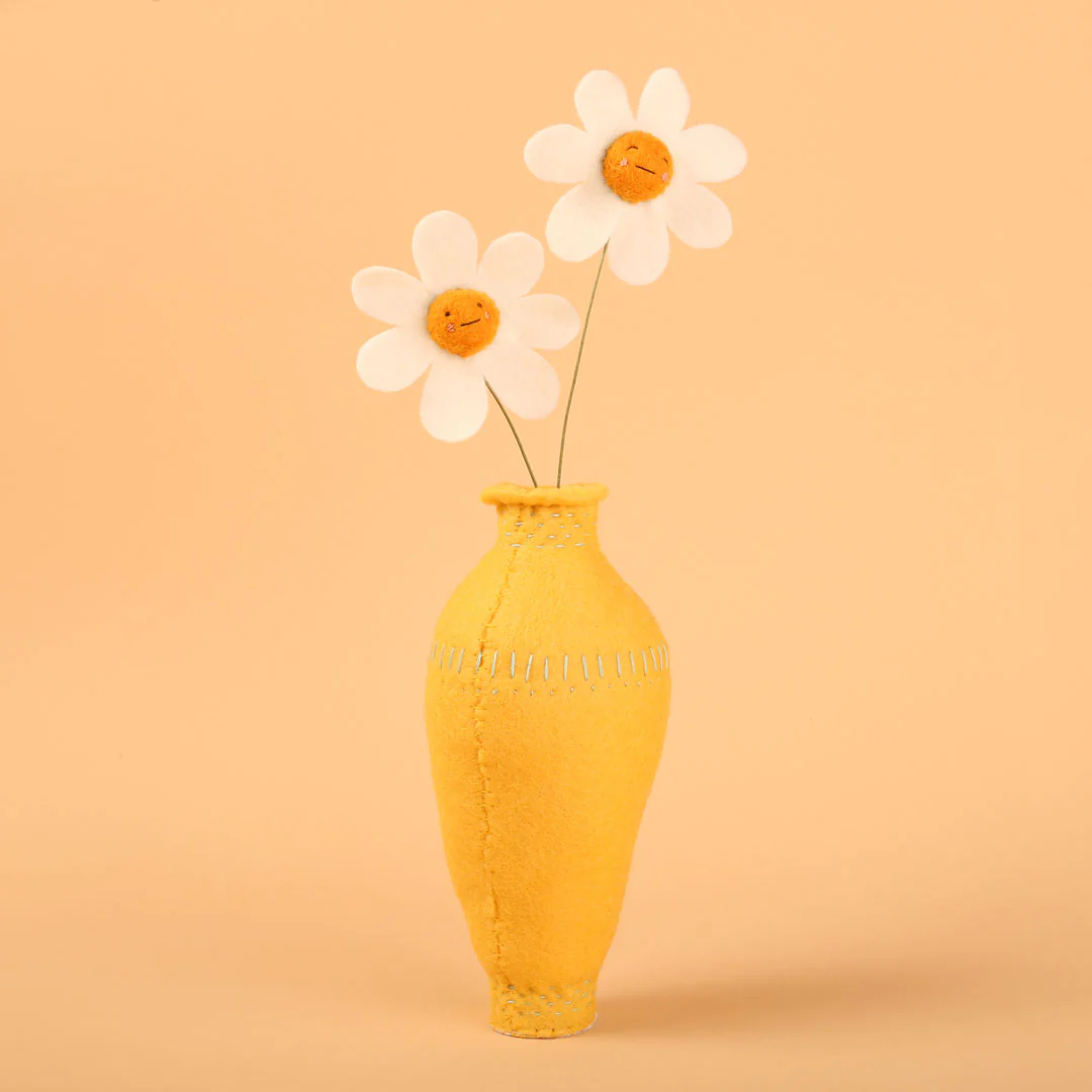 Cat Rabbit - Daisies In A Pale Yellow Vase