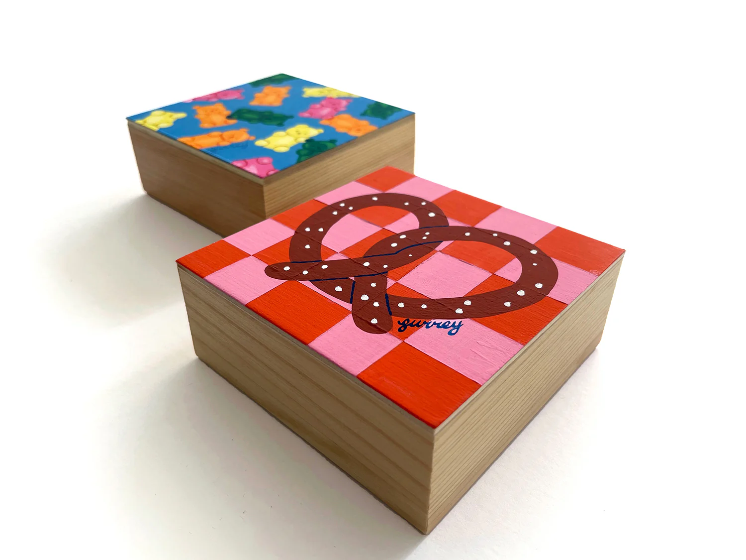 Ellen Surrey - Pretzel - Image 3