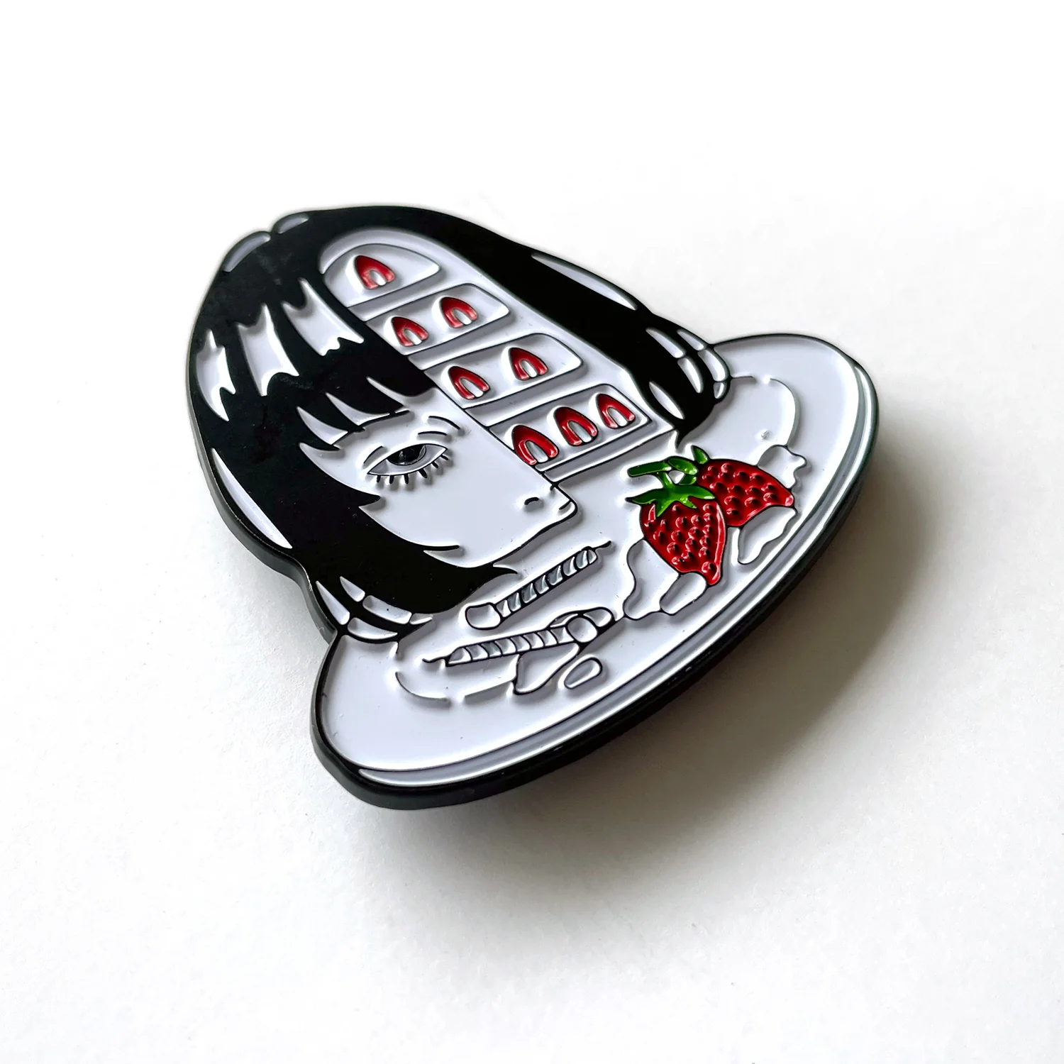 Kelly Sux - Cake Head Pin - Image 2